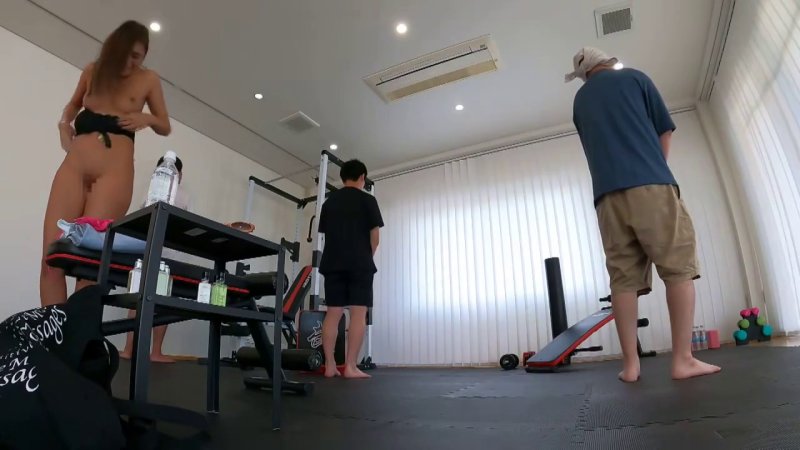 試合決定で高まる緊張感！格闘技で鍛えた神ボディの美女が恥じらいながら淫らに乱れる