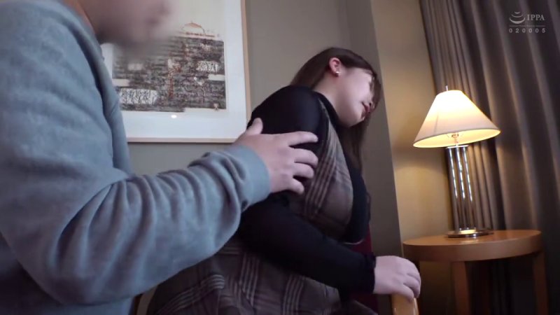 ぽっちゃりGカップちゃんの淫らな誘惑！ゆさゆさパイズリと痴女るフェラの快感