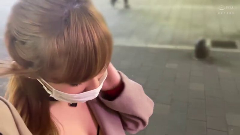 色気ムンムンキャバ嬢、潮吹き我慢の約束も推しチンには勝てず！